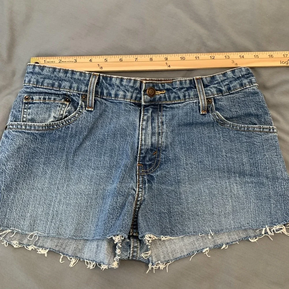 Levis Denim Shorts Womens 8 Lot Of 2 Black Blue‎ Cutoff Frayed Hem Stretch